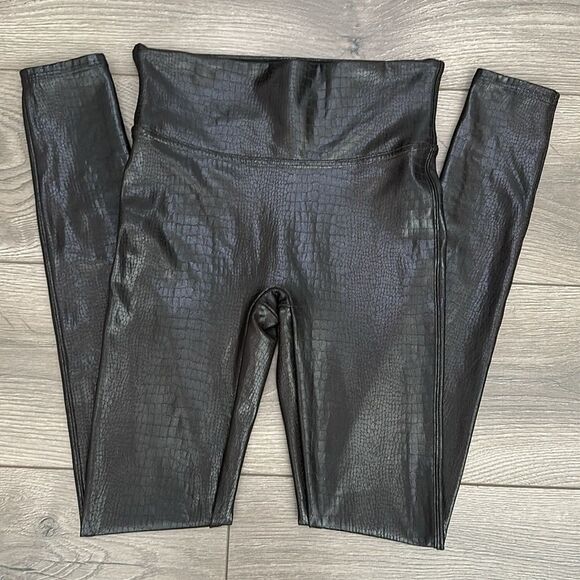 Spanx‎ Faux Leather Croc Shine Brown High Rise Leggings Size Small - Picture 1 of 10